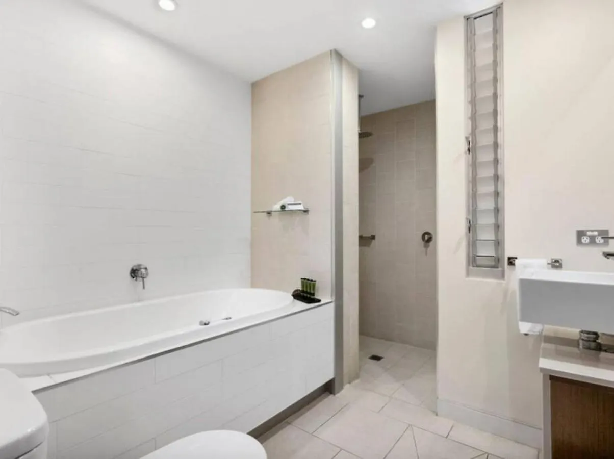 7211 Lovely 2 Bedroom Viridian Noosa